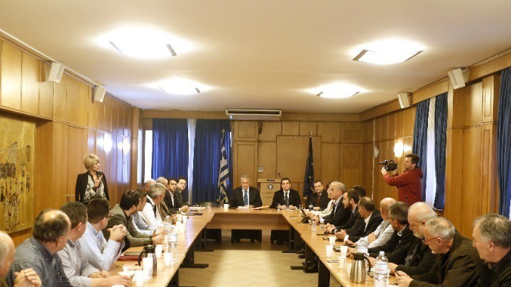 Συμφώνησαν κτηνοτρόφοι και μεταποιητές